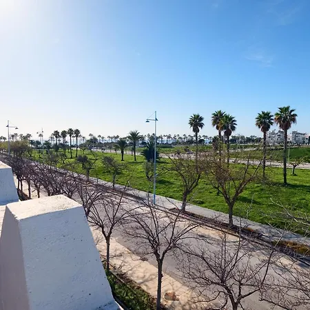 4 Bedroom In Noray, San Pedro アパート マルベーリャ